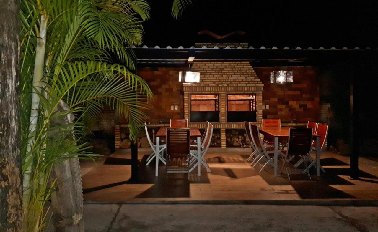 "Nueva La Grappa" Hotel & Posada Алтус Экстерьер фото